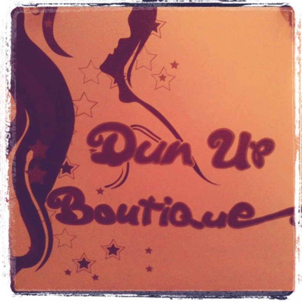 JOIN LIVE SHOW DUN UP BOUTIQUE GREAT DEALS